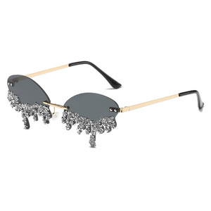 Nouvelles Lunettes de Soleil Tendance Sans Monture Effet <span class=keywords><strong>Goutte</strong></span> d'Eau Classique « Larmes du Diable » Métal Scintillant Fait Main Diamant de Luxe Hoki UV400 - Product Image 5