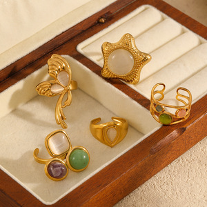 แหวนผู้หญิงสไตล์ฝรั่งเศสย้อนยุคหินธรรมชาติออกแบบเปิดรูปทรงผีเสื้อ 18K เครื่องประดับสแตนเลสของขวัญเครื่องประดับแฟชั่น - Product Image 1