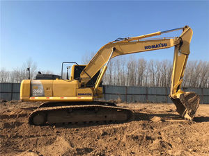 Excavadora Usada Komatsu PC240LC-8 de 24 Toneladas, Modelo 2018, con Motor Japonés Original de 125KW como Componente Principal - Product Image 3