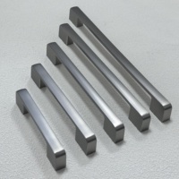 Poignées et boutons de meubles en alliage de zinc nickel satiné nordique, quincaillerie moderne pour armoires de cuisine, armoires, tiroirs