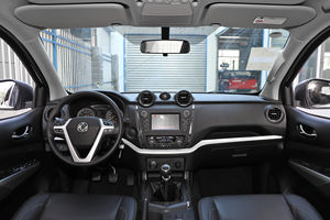 2021 Dongfeng Rich 6 2.4L Benzinli Manuel 4x4 Pikap Uzun Kasalı Standart Donanımlı Çin Malı Navara İkinci El Araba - Product Image 6