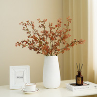 BL-1859 Branche artificielle unique de feuilles et fruits d'eucalyptus australien vert en soie, simulation réaliste pour la Fête des Mères et Thanksgiving