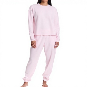 Ensemble de détente personnalisé en coton biologique pour femme, col rond, automne, en molleton durable, vêtements de nuit et d'intérieur amples avec logo frontal - Product Image 4