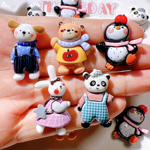 Adornos de Resina con Forma de Animales Vestidos: Perro, Oso, Pingüino, Conejo para Manualidades, Decoración de Carcasas de Teléfono y Pinzas para el Cabello - Product Image 1