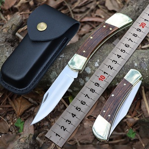 Couteau pliant d'extérieur personnalisable en acier inoxydable 5Cr13 avec manche en bois de santal rouge pour le camping, la survie et la chasse - OEM - Product Image 2