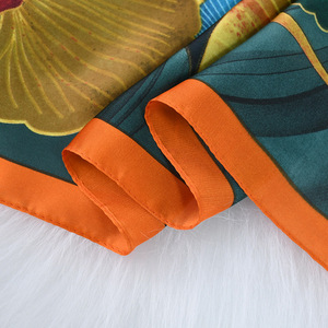Pañuelo Cuadrado Retro de Moda para Primavera/Verano, Protección Solar, Diseño de Cadena, Flor de Anacardo, Amor, Caballo, Pequeño, Venta al Por Mayor - Product Image 4