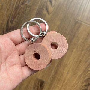Porte-clés en bois de cèdre naturel, étiquettes en bois de cèdre <span class=keywords><strong>rouge</strong></span> pour projets de bricolage - Product Image 2
