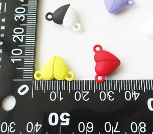 Chiusura magnetica a forma di cuore 16x11mm vernice Spray in metallo catenaccio per <span class=keywords><strong>gioielleria</strong></span> fai da te - Product Image 5