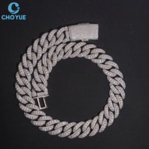 Cadena de Lujo de 23MM con Diseño de Plata 925 Bañada en Rodio y Moissanita, Corte Brillante Redondo, Microincrustaciones, Cadena de Eslabones Estilo Hiphop - Product Image 1