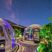 Hébergement d'isolation acoustique pour l'observation des étoiles hôtel sphérique personnalisé géodésique polycarbonate glamping bulle maison dôme tente