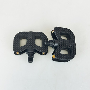 Toyar pedali per bicicletta elettrica Anti-scivolo piattaforma E-Bike pedali leggeri PP cuscinetti a sfera lisci parti di moto - Product Image 5