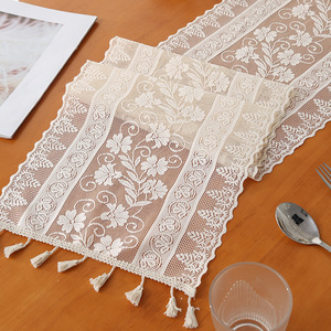 Nórdico Navidad Beige rojo mantel <span class=keywords><strong>de</strong></span> gran tamaño ganchillo borla encaje boda camino <span class=keywords><strong>de</strong></span> <span class=keywords><strong>mesa</strong></span> para <span class=keywords><strong>mesa</strong></span> <span class=keywords><strong>de</strong></span> comedor - Product Image 1