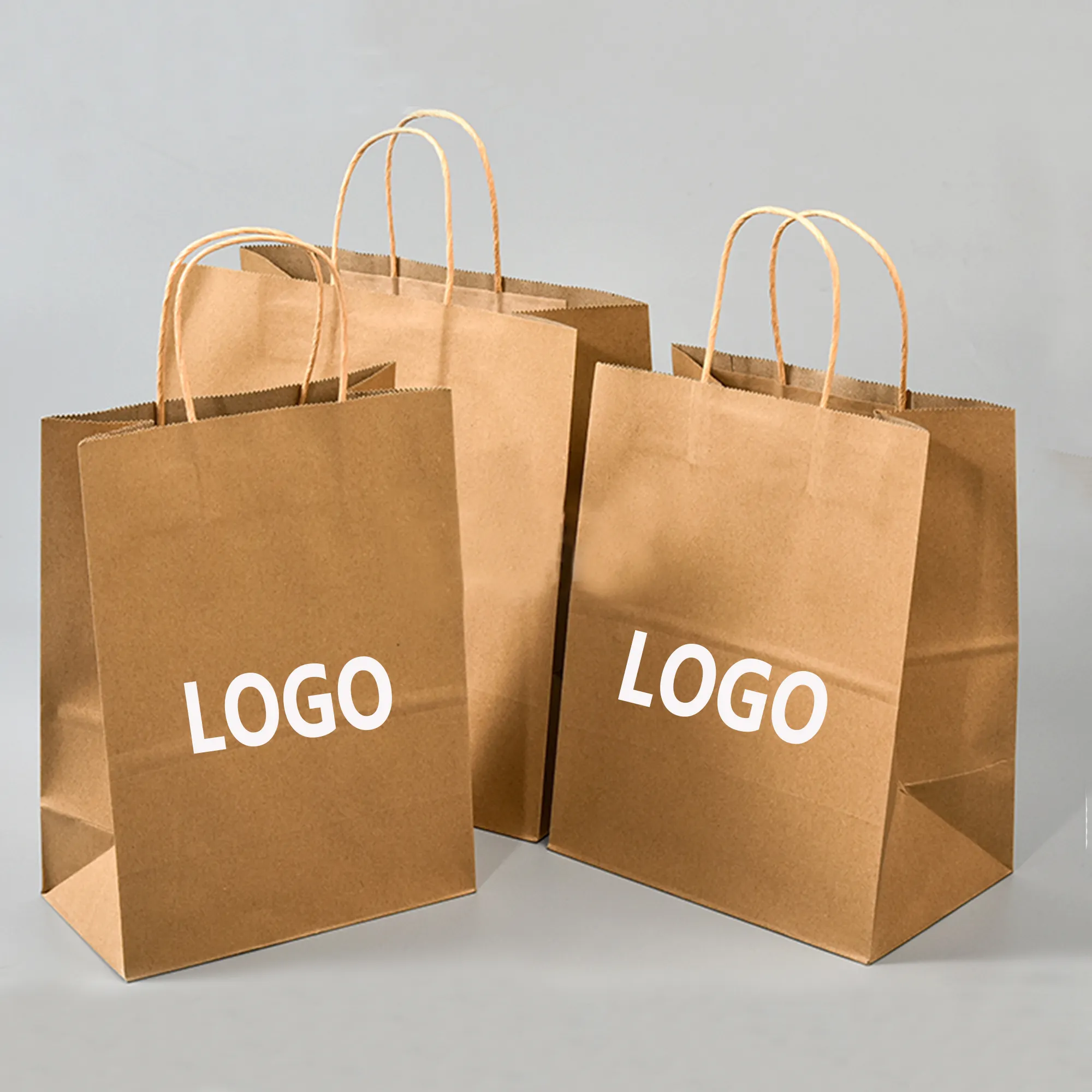 Özel baskılı paket servisi olan restoran kağıt torba çin fast food ambalaj hediye çantası renkli kraft beyaz kağıt alışveriş çantası kraft toptan