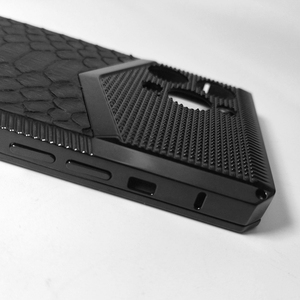 Marco chapado en oro real de lujo para funda de <span class=keywords><strong>iPhone</strong></span> <span class=keywords><strong>con</strong></span> diseño tallado profundo Carcasa de cuero <span class=keywords><strong>con</strong></span> logotipo personalizado - Product Image 4