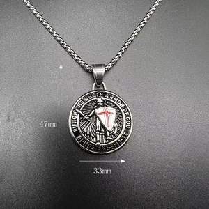 Hombres Western <span class=keywords><strong>Vampire</strong></span> Armor of God Collar Caballeros Templarios Cruz de Hierro Colgante con Cadenas de Plata Plateado Acero Rosa Forma Regalo - Product Image 6