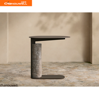 Table d'appoint extérieure asymétrique moderne avec base en marbre naturel, résistante aux intempéries
