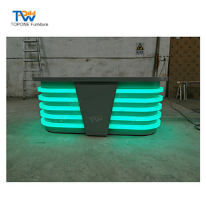 Table de Studio Mobile pour Podcast et JT, Design de Bureau de Présentation TV avec Lumière LED - Product Image 4