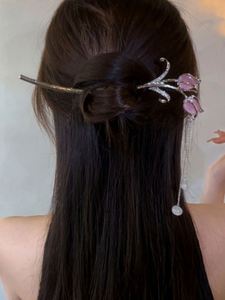Horquillas para el Cabello con Diseño de Tulipán y Pedrería Estilo Chino, con Borlas y Cadena, Accesorios de Moda de Lujo - Product Image 3