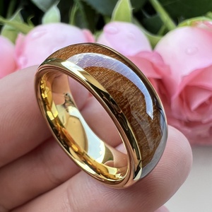 Coolstyle Jewelry anello in carburo di tungsteno dorato da 8mm per uomo donna fede nuziale di fidanzamento di moda Koa intarsio in legno Comfort <span class=keywords><strong>Fit</strong></span> - Product Image 3