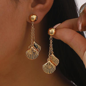 Pendientes colgantes de estrella de mar de estilo Retro chapados en oro de 14 quilates para mujer, joyería elegante de acero inoxidable - Product Image 5