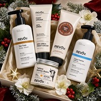 Private Label Christmas Winter <strong>Moisturizing</strong> Repair Firming Kit Body Care Set Tea Tree Urea Shea Butter Copper Peptide Gift Box