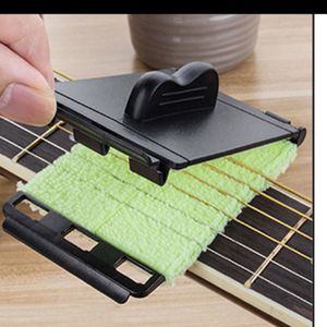 MAKABEE – nettoyeur de cordes de guitare, chiffon de nettoyage de manche, lot de 2, <span class=keywords><strong>pour</strong></span> guitare acoustique, outil de nettoyage ambidextre en microfibre - Product Image 3