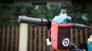 Factory Wholesale Waterproof Bicycle Pone Mount <b>Holder</b> Pouch <b>for</b> <b>Bike</b> Handlebar <b>Phone</b> Mount <b>Holder</b> Bags - Product Image 5