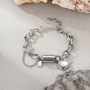 YF8387 Pulsera con Colgante de Corazón Único, Estilo <span class=keywords><strong>Pareja</strong></span> <span class=keywords><strong>para</strong></span> el Dí<span class=keywords><strong>a</strong></span> de San Valentín, Chapado en Oro de 18K, Acero Inoxidable Impermeable - Product Image 4