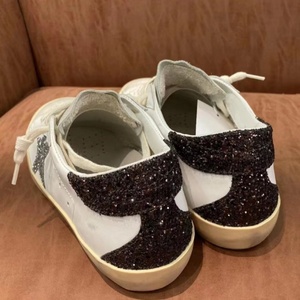 Zapatillas Planas Unisex de Alta Calidad 2026, Estilo Gold Goose, Cuero Genuino, Venta al Por Mayor, Diseño Retro Casual y Moderno, Zapatos de Skate - Product Image 4