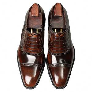Chaussures habillées Oxford pour hommes en cuir véritable faites à la main, imperméables et respirantes, de haute qualité - Product Image 1