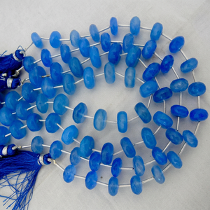 Perles de calcédoine bleue naturelle facettées en forme de rondelle de 10 à 12 mm vendues par brin - Product Image 1
