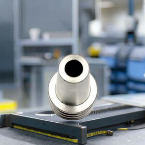 Layanan Pemesinan CNC Presisi Tinggi Khusus untuk Pemesinan Isolasi Sisipan Paduan Titanium Tipe Broaching yang Tahan Korosi - Product Image 3