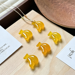 Collier pendentif banane en agate jaune naturelle de 20 mm, cordon réglable, collier en cristal de guérison pour femmes, à porter au quotidien - Product Image 3