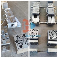 Machine de fabrication de ligne de production d'extrudeuse de cadre de porte et fenêtre de pvc de haute productivité