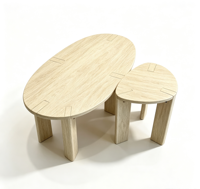 Ensemble de tables basses ovales modernes en bois de chêne clair naturel, durables, écologiques, avec assemblage à tenons apparents, style scandinave, gigognes, basses