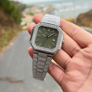 Reloj de Hombre Personalizado 2025 de 45 mm con Diamantes, Reloj de Lujo Extra Grande Resistente al Agua con Detalles de Circonio - Product Image 4