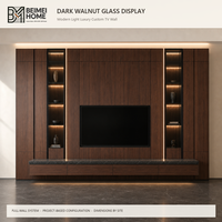 Meuble TV moderne de luxe léger en bois massif, unité murale intégrée avec tours de présentation en verre noyer foncé et plateau en pierre, OEM