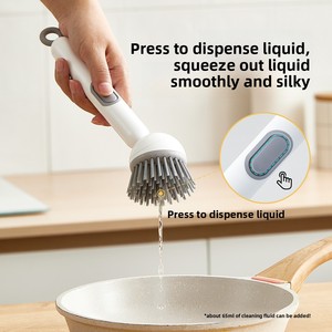 Spazzola per Pulizia Regolabile con Manico e Dispenser Integrato per Liquidi, Ideale per Cucina e Rimozione Graffi su Pentole - Product Image 4