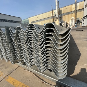 耐久性鋼金属建設用交通障壁耐候性3ビームガードレール高交通道路過酷条件 - Product Image 2