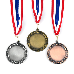 Personalizza il Tuo Logo Gratuitamente su Medaglie Sportive in Lega di Zinco Placcata di Alta Qualità, Disponibili in Stock e Senza Necessità di <span class=keywords><strong>Stampi</strong></span> - Product Image 2