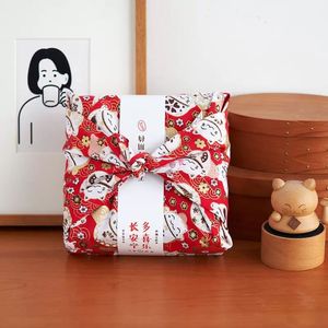 Vente en gros usine – Tissu d'emballage Furoshiki japonais réutilisable, tendance, populaire et économique – Bandana carré en tissu réutilisable pour emballage cadeau - Product Image 4