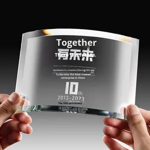 Trophée en verre cristal personnalisé <span class=keywords><strong>Plaque</strong></span> en verre incurvé pour cadeau souvenir - Product Image 4
