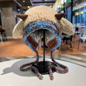 Chapeau d'automne et d'hiver pour femmes, style coréen, chapeau en peluche mignon avec petite corne, bonnet en tricot - Product Image 1
