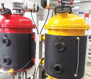 Máquina portátil de inyección de espuma Pu, dos componentes, alta presión - Product Image 4