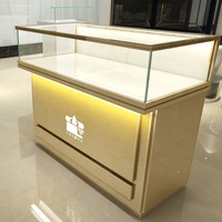 Diseño de bisagra de luz LED dorada oculta de madera cerradura de cajón inteligente armario conjunto de pared vitrina de joyería vitrina usada para tienda