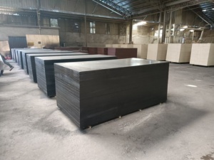 Pellicola nera con rivestimento in compensato marrone con rivestimento in compensato HDO MDO compensato Fenolico WBP <span class=keywords><strong>Marino</strong></span> 4 torte X 8 torte - Product Image 3