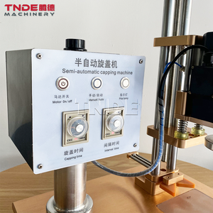 Machine électrique semi-automatique de capsulage et de scellage de bouchon de bouteille à tête unique de bouteille ronde en plastique d'idées de petites entreprises - Product Image 3