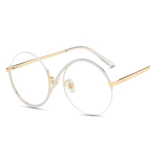 Lunettes anti-lumière bleue demi-cerclées en métal avec monture à ressort confortable et personnalité féminine, avec fil de suspension et miroir plat - Product Image 6