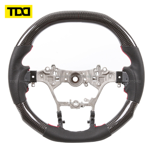 Volante Deportivo de Fibra de Carbono Real TDD, Compatible con Toyota Hilux, Estilo D-Shape, Volante de Carreras de Fibra de Carbono y Cuero - Product Image 3