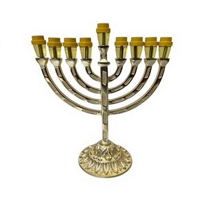 Menorá Decorativa de Latón de 9 Brazos, Decoración de Boda para Hanukkah, Candelabro de Lujo para Mesa, Precios de Fábrica, Portavelas Hecho a Mano - Product Image 1